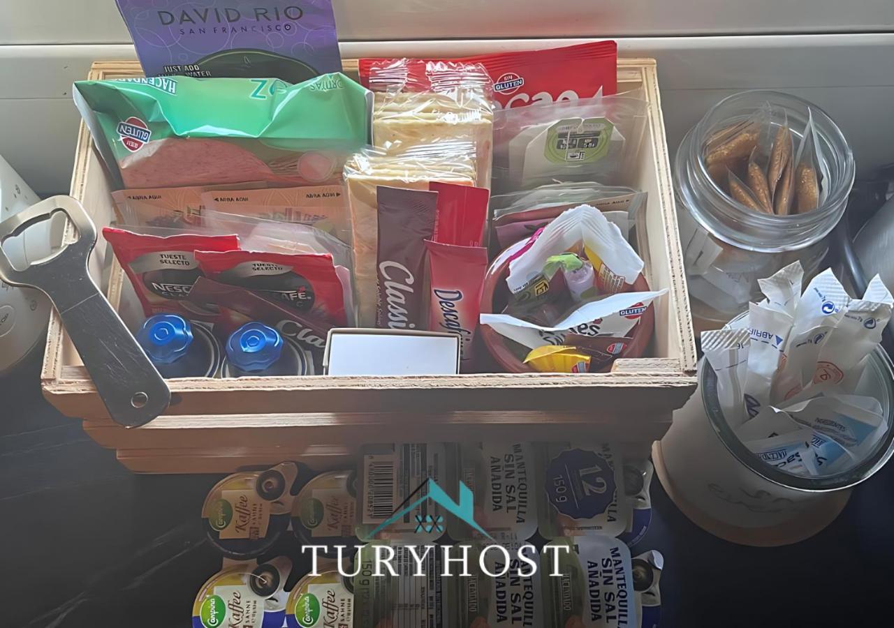 Taulat Loft L Poblenou Beach L Self Check In L Terrace Penthouse บาร์เซโลนา ภายนอก รูปภาพ